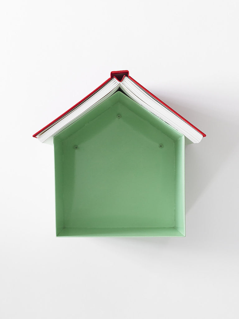 img:Birdhouse Bookshelf
